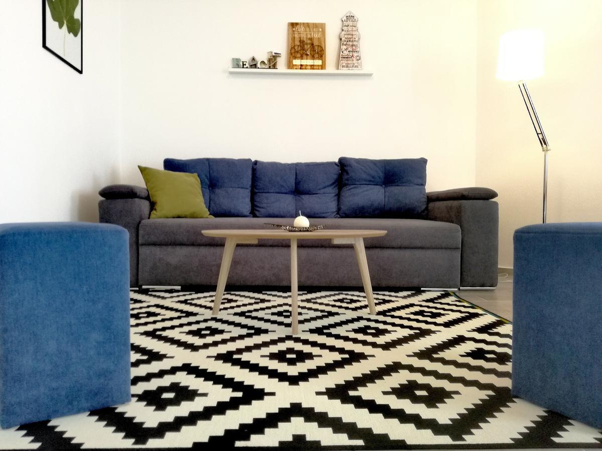 Maiv Residence - Family & Designer Suites Rogoznica  Ngoại thất bức ảnh