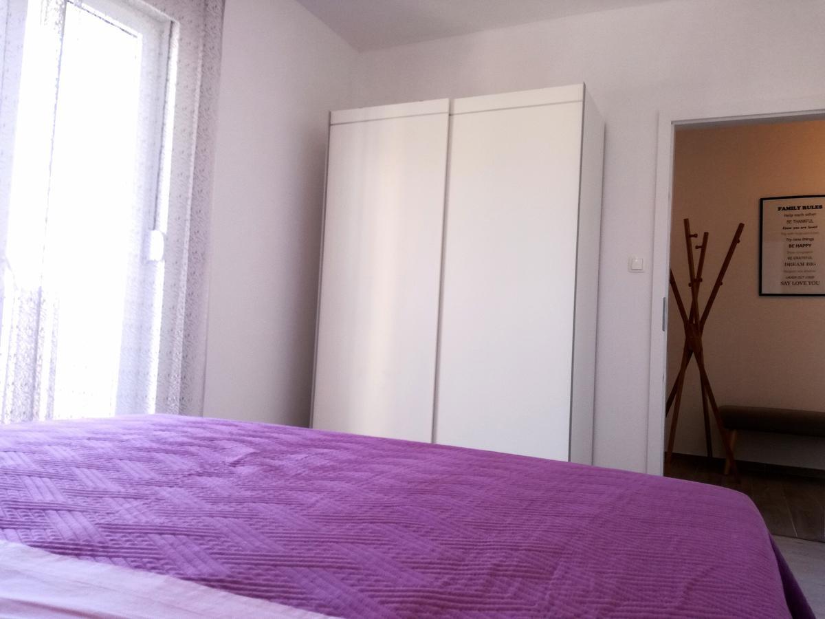 Maiv Residence - Family & Designer Suites Rogoznica  Ngoại thất bức ảnh